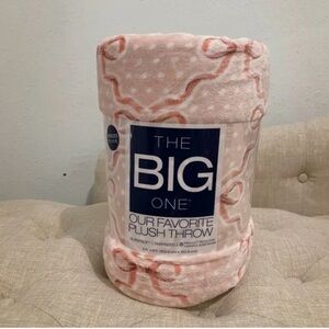 The Big One Pink Bow Coquette Plush Throw Blanket